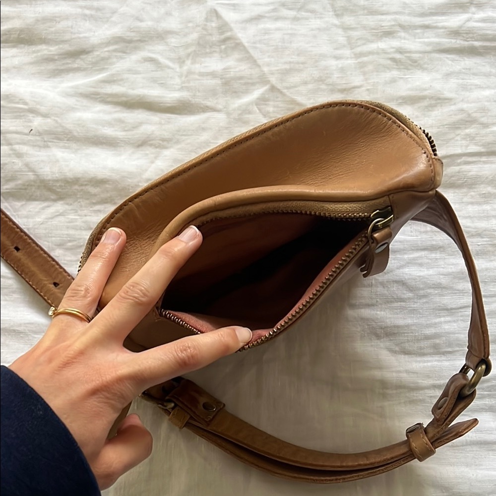 MANDRN Remy in Tan - Picture 4 of 5